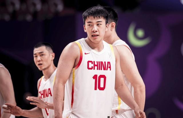 篮复兴的大, 三审