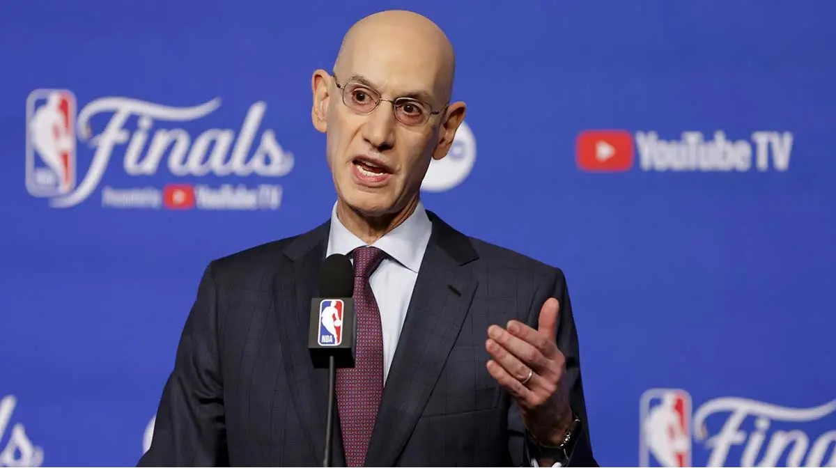 萧华在接受, Nicho 萧华在接受, Nicho