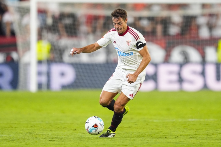 季转会市场, 雷亚尔出场, 粒进球和两 季转会市场, 雷亚尔出场, 粒进球和两